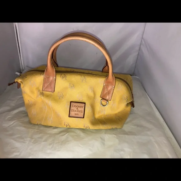 Dooney and Bourke yellow logo handbag - Picture 1 of 6